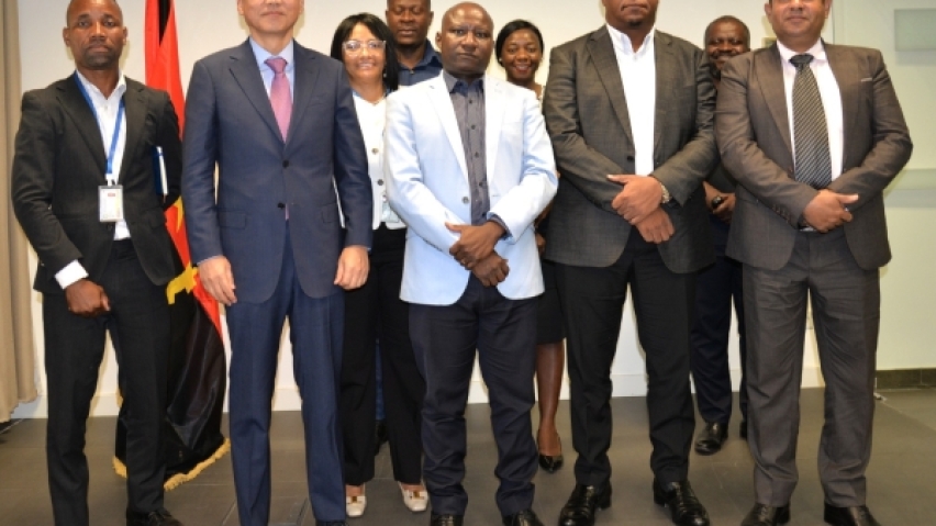 Encontro entre o Director Ncional da Aquicultura e representates da FAO/ROMA em Angola